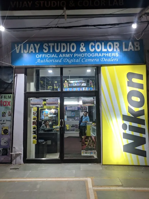 VIJAY STUDIO & COLOR LAB