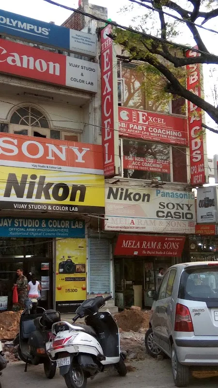 VIJAY STUDIO & COLOR LAB