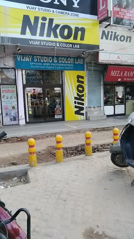 VIJAY STUDIO & COLOR LAB