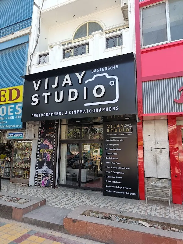 VIJAY STUDIO & COLOR LAB