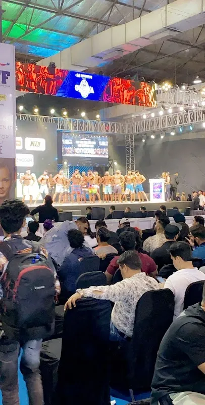 PULSE FITNESS | BEST GYM IN TILAK NAGAR