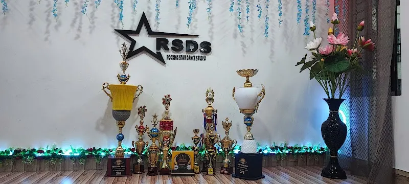 Rocking star Dance Studio bhubaneswar