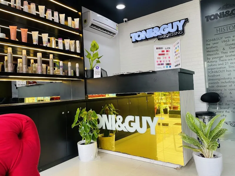 Toni&Guy Salon Manjeera Pipeline Road