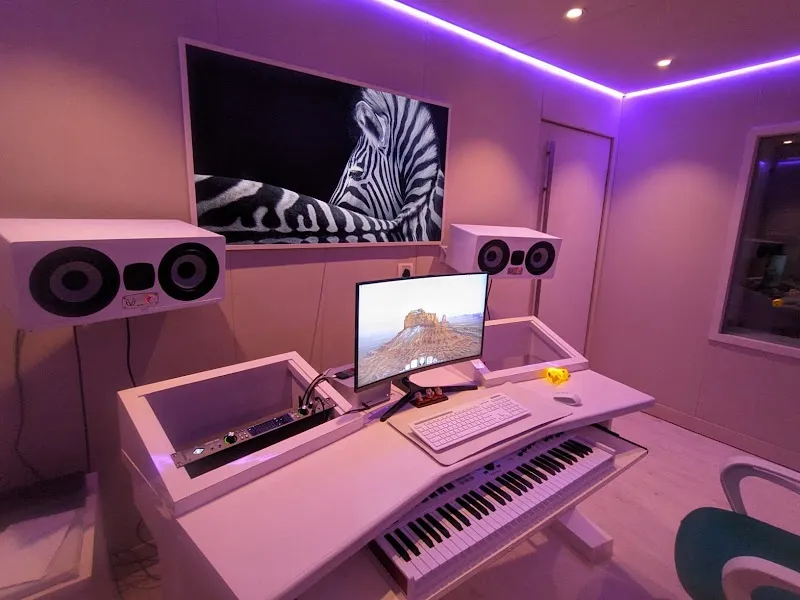 Audio MaSHEEN Recording Studio