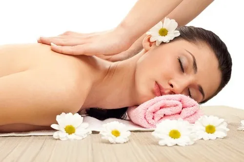 Massage therapist classic spa