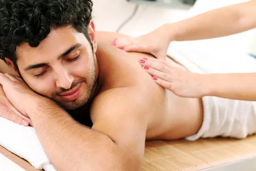 Massage therapist classic spa