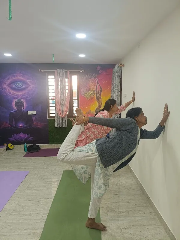 TRISHAKTI MINDFULNESS YOGA