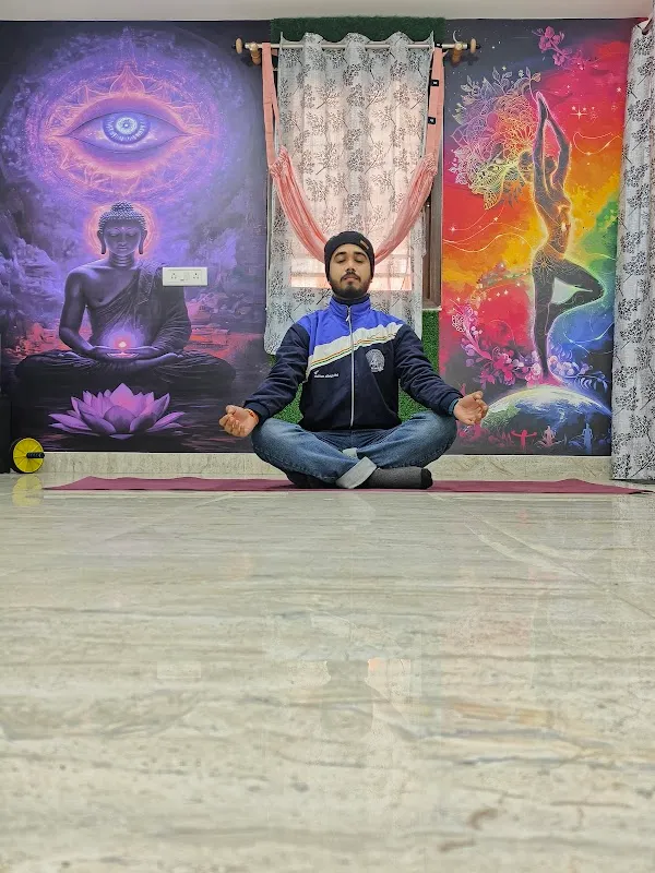 TRISHAKTI MINDFULNESS YOGA