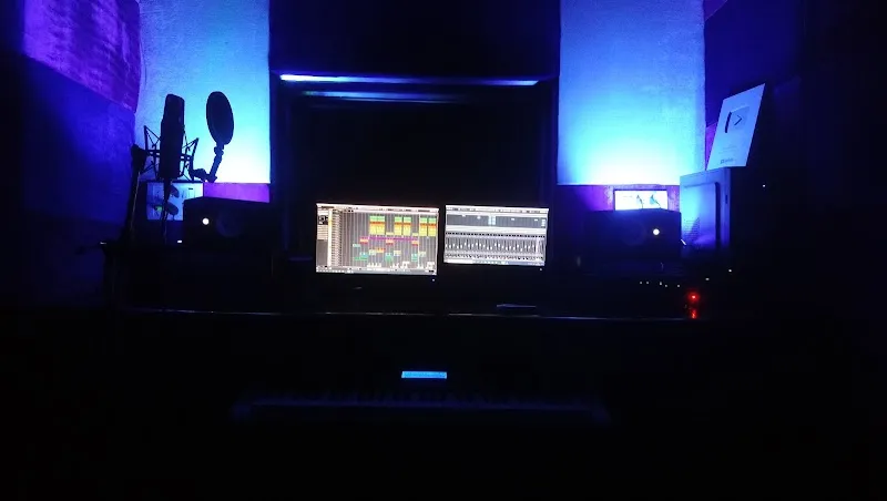 JPS Studio Agra