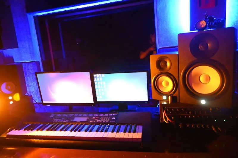 JPS Studio Agra