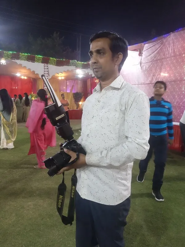 AS KHAN Photo Studio
