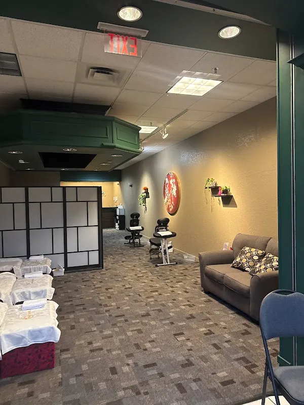 Forest essence spa-（Massage spa in Oviedo Mall）