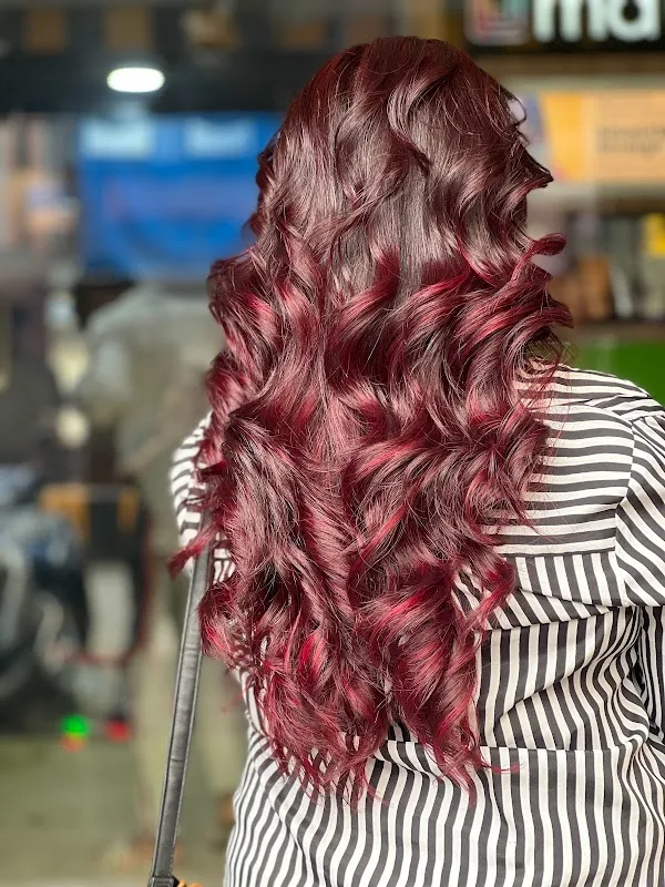 Amans Salon And Academy
