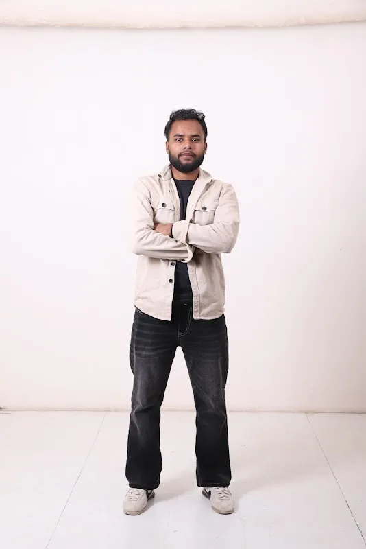 Raj Digital Photo Studio & Colour Lab