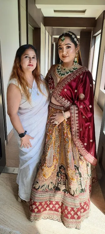 Bhawna Makeover & Academy