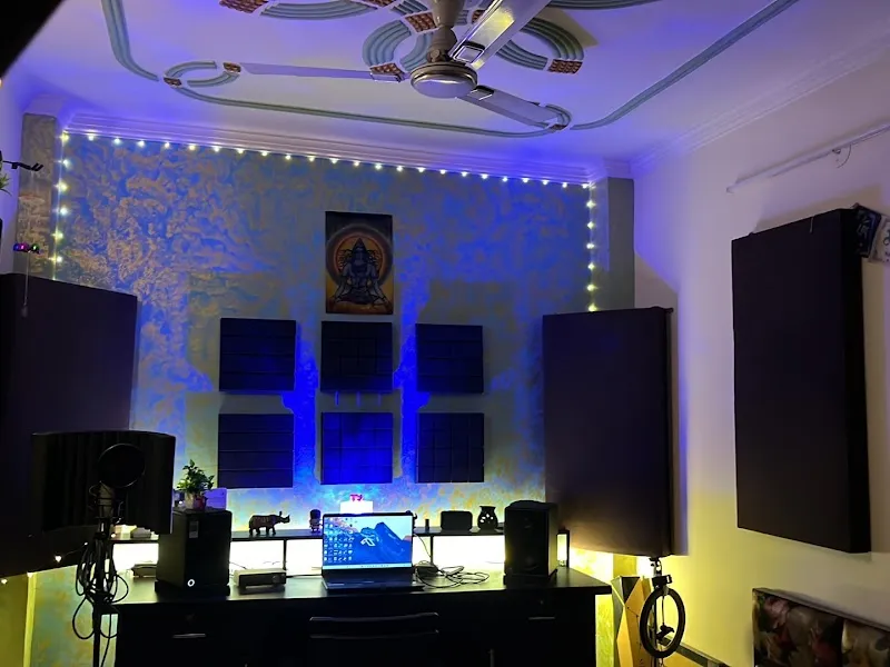 Future Music Records (FMR) Delhi
