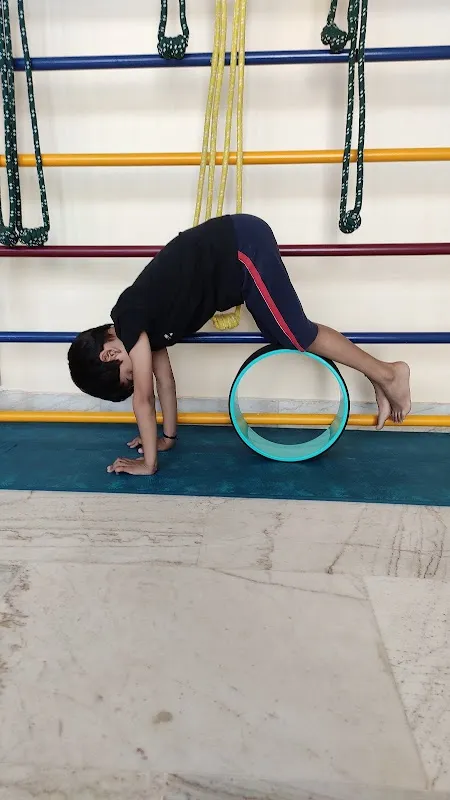 Yog Sadhna Kendra &therapeutic center