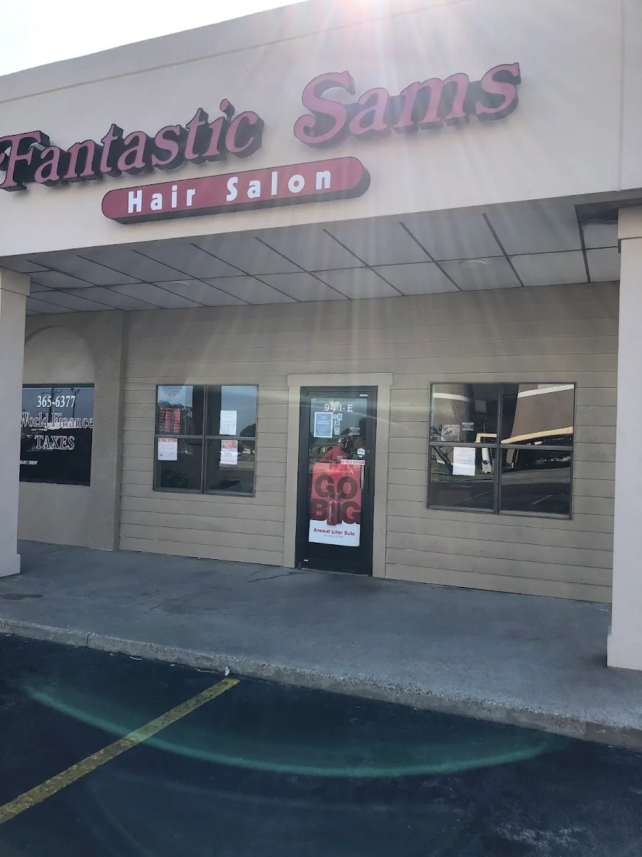Fantastic Sams Cut & Color