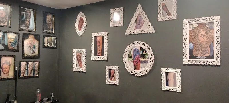 Dreamland Tattoo's