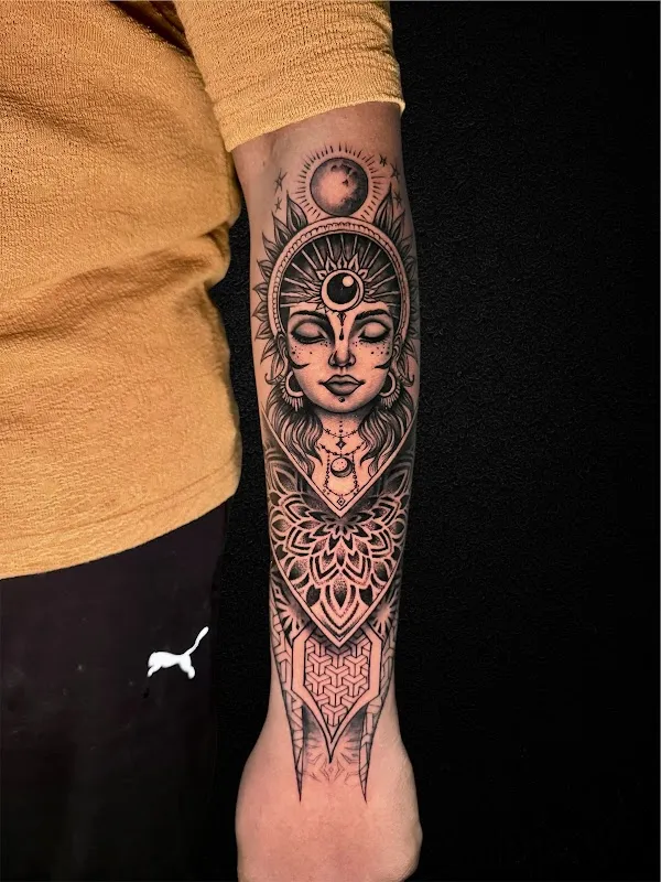 Ink Addict Tattoo Studio