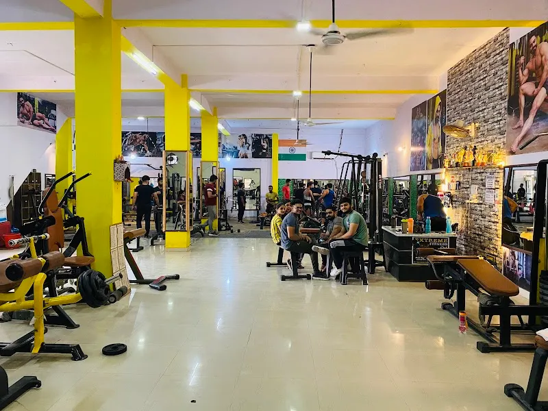 Extreme fitness club