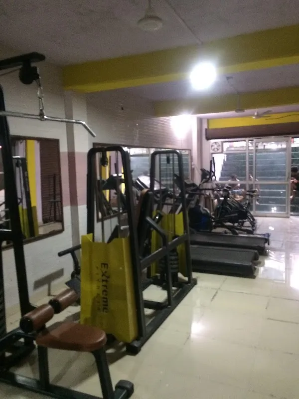 Extreme fitness club