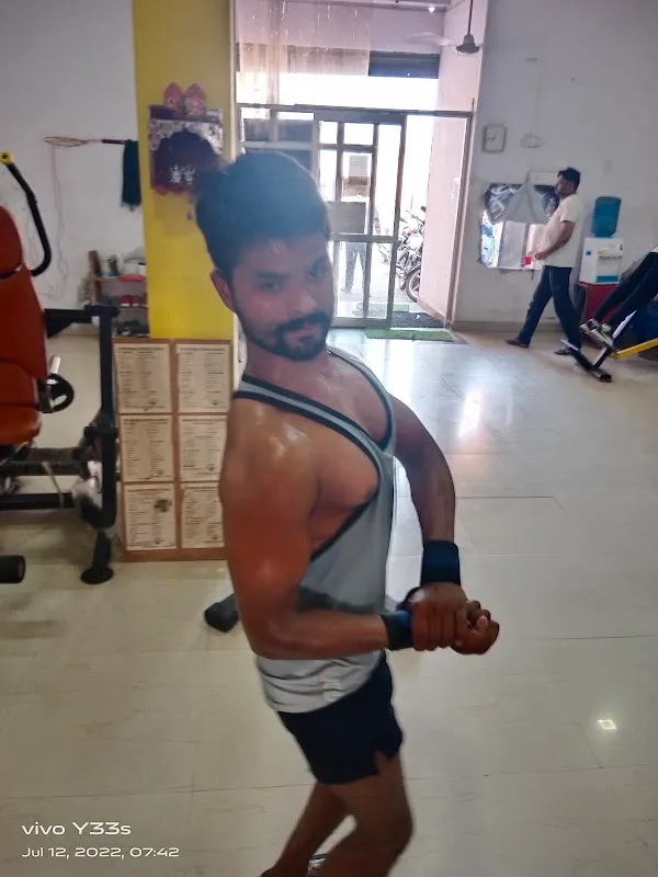 Extreme fitness club