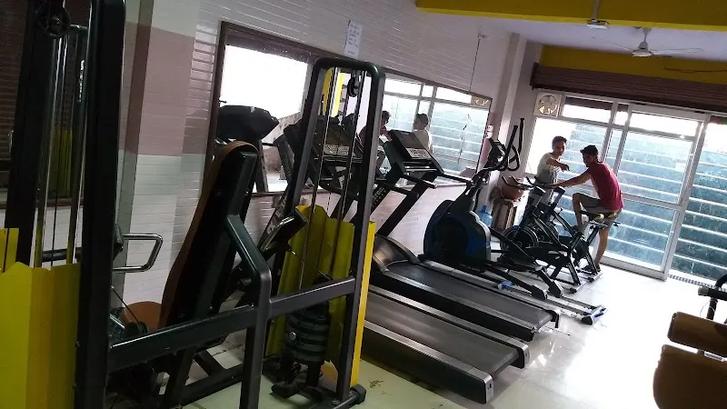 Extreme fitness club