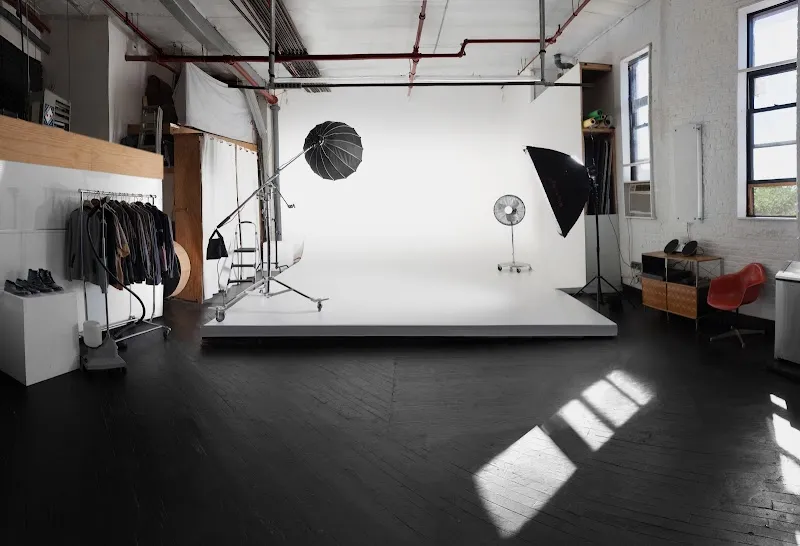 Urban Myth Studio - Photo Studio Rental