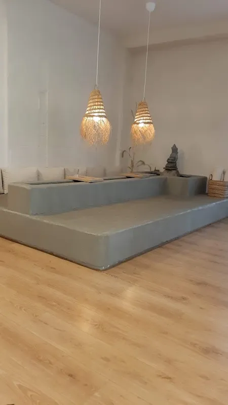 Yoga Tut Studio