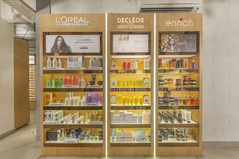 Enrich Salon Kandivali E Dattani Park