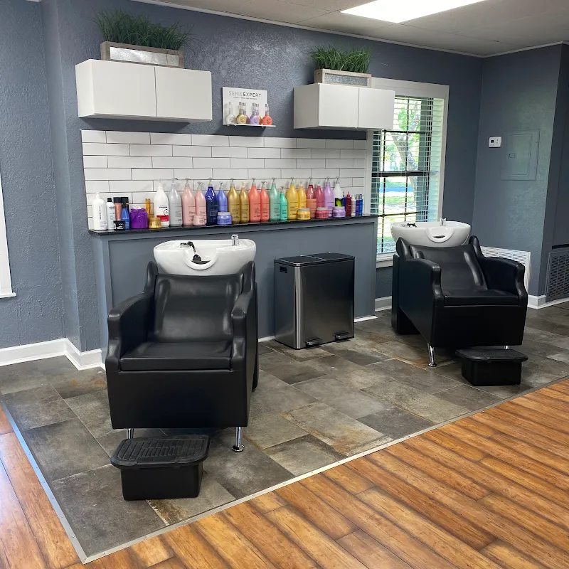 Studio 312 Salon