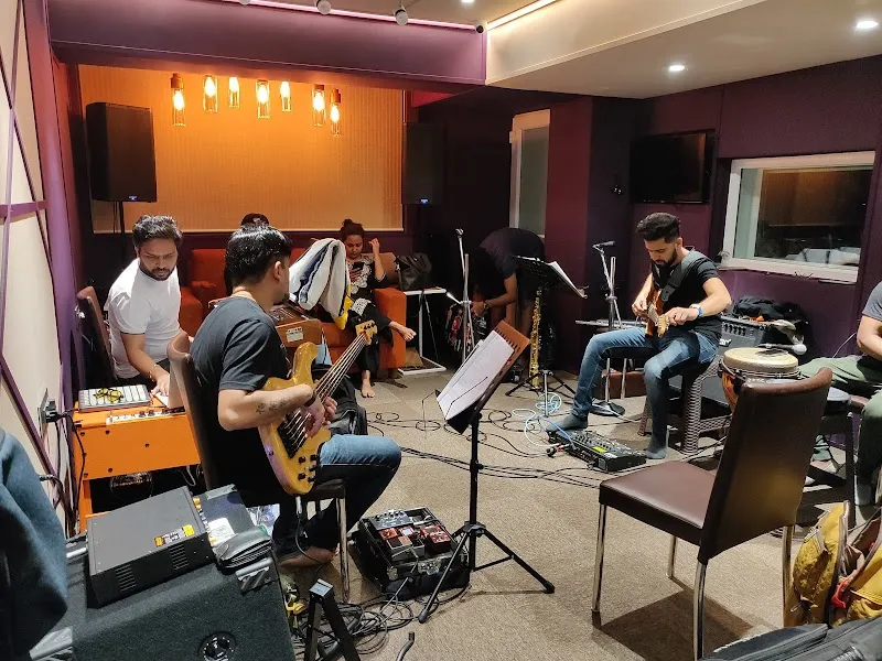 R and B Studios (Andheri)