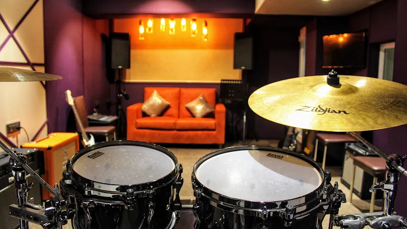 R and B Studios (Andheri)
