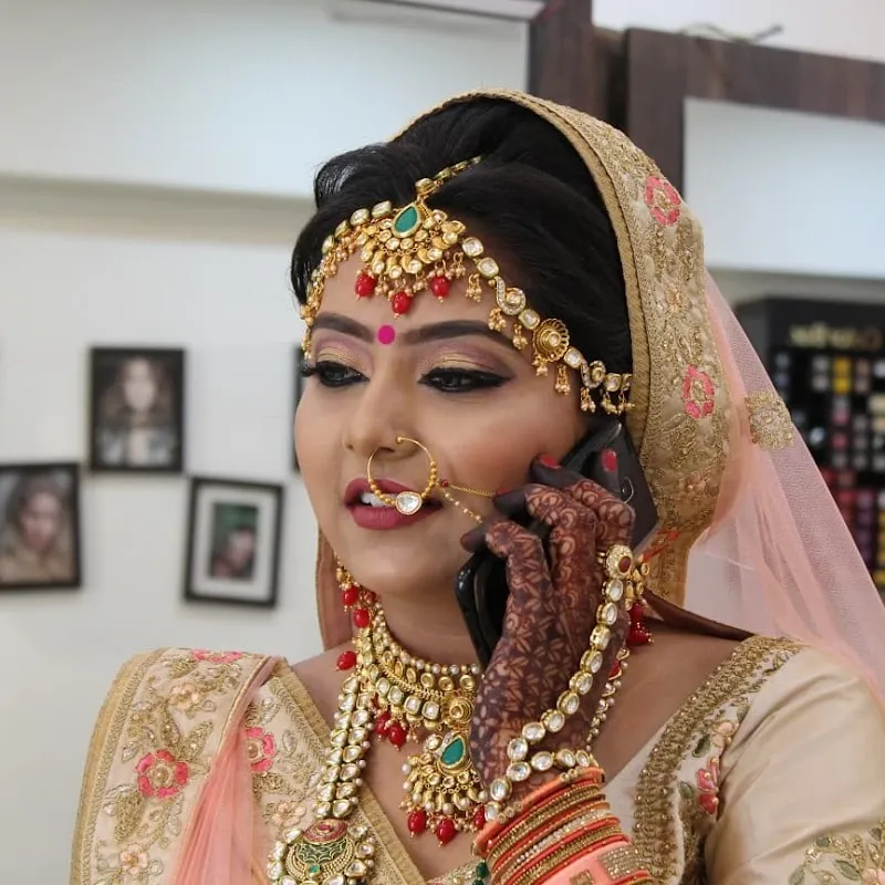 Riddhi the salon