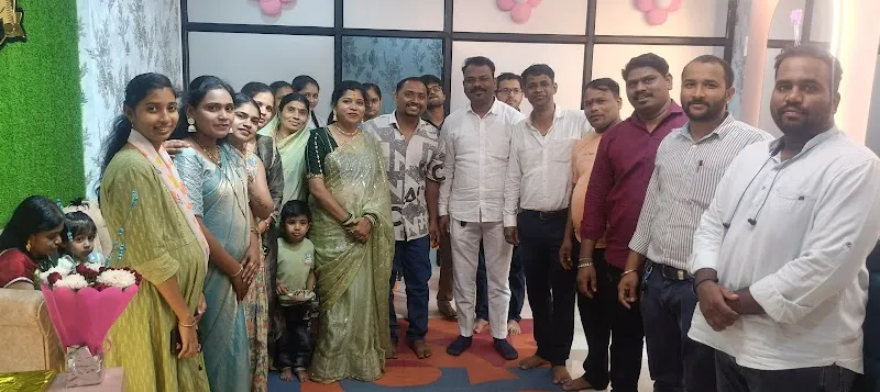 Shravani's Beauty Salon and Academy