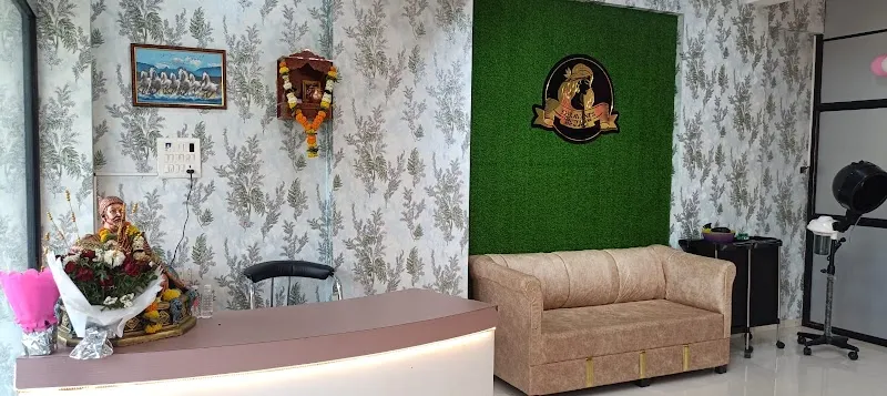 Shravani's Beauty Salon and Academy