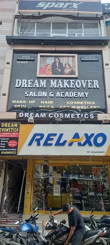 Dream Makeover Salon and Academy