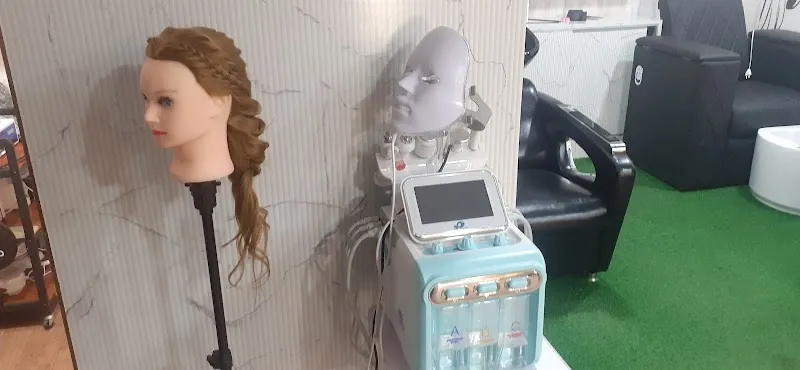 Hair artist & makeover salon