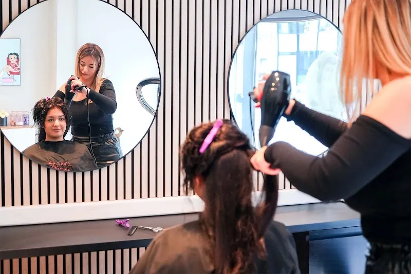 L’Hair qui Décoiffe