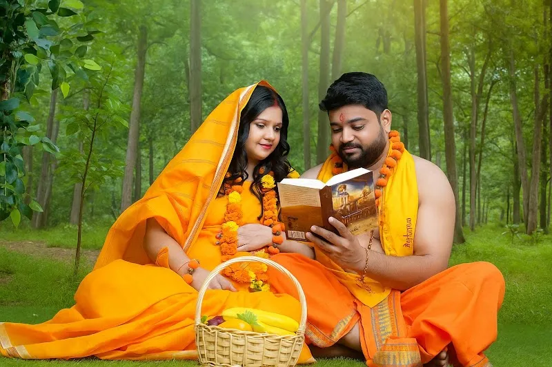 Bhupen`s Studio -Best Maternity Photoshoot in Lucknow | Baby Photoshoot