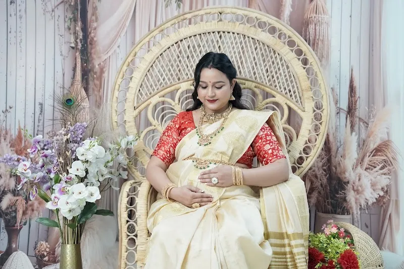 Bhupen`s Studio -Best Maternity Photoshoot in Lucknow | Baby Photoshoot