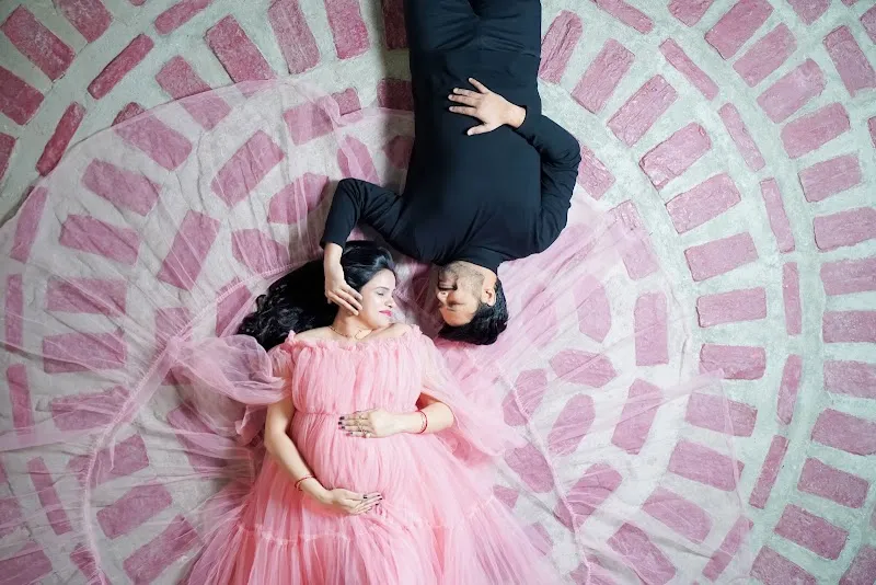 Bhupen`s Studio -Best Maternity Photoshoot in Lucknow | Baby Photoshoot