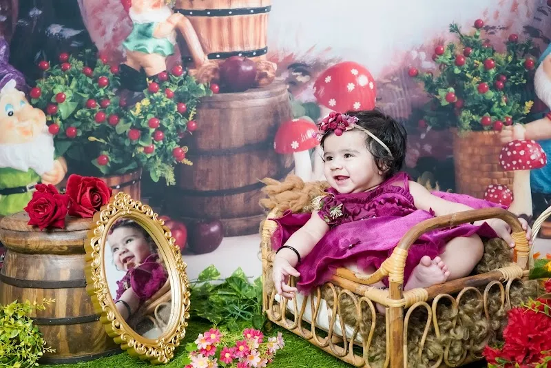 Bhupen`s Studio -Best Maternity Photoshoot in Lucknow | Baby Photoshoot