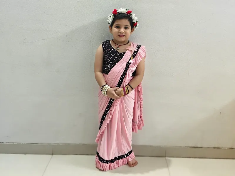 One Click 4 You / Maharashtra Digital Photo Studio