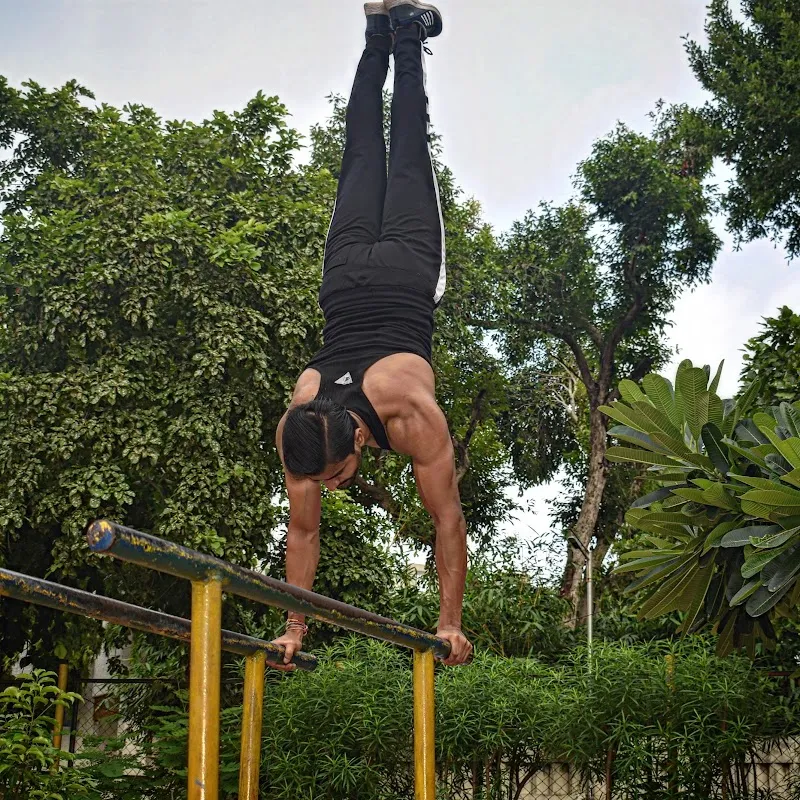 Vatsal Shah - Calisthenics & Fitness Coach