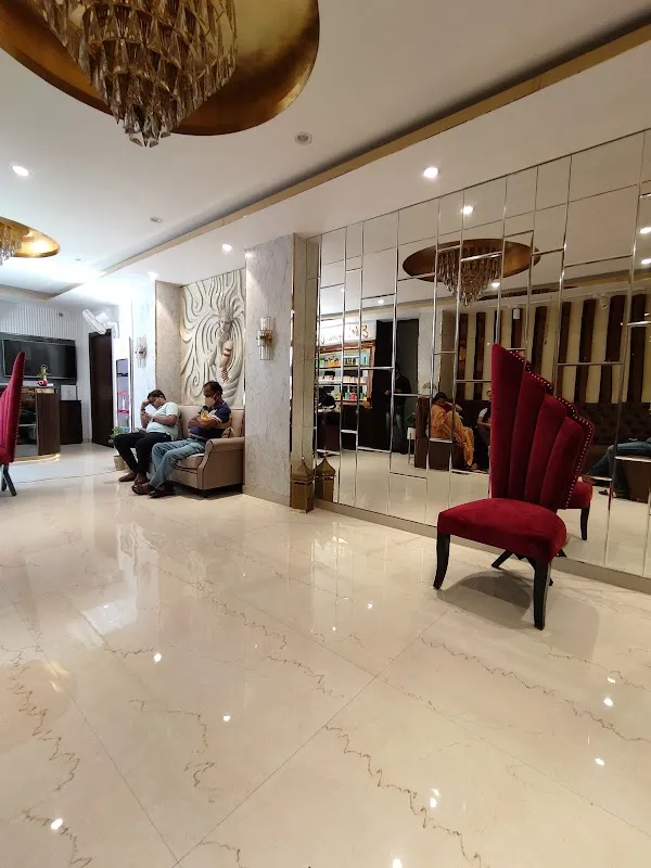 Esha’s Salon & Academy
