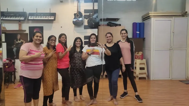 Shreya's Dance & Fitness Studio (Zumba)