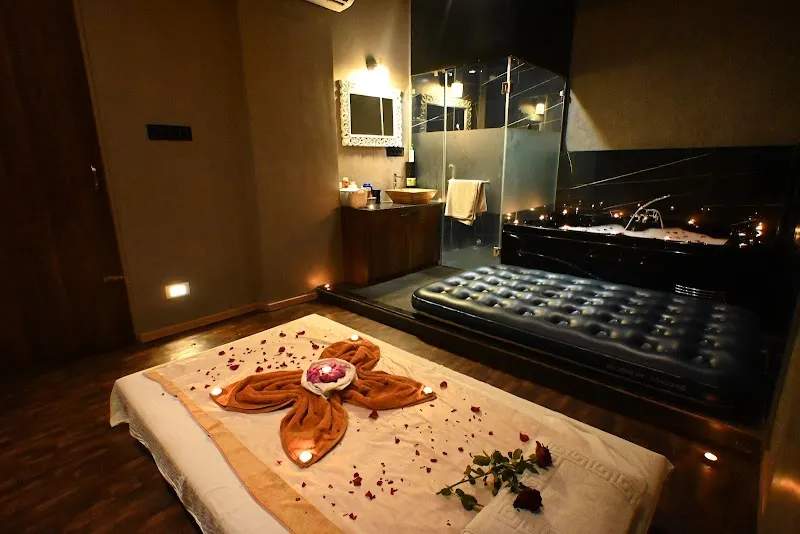 Royal Oak Spa Kharghar