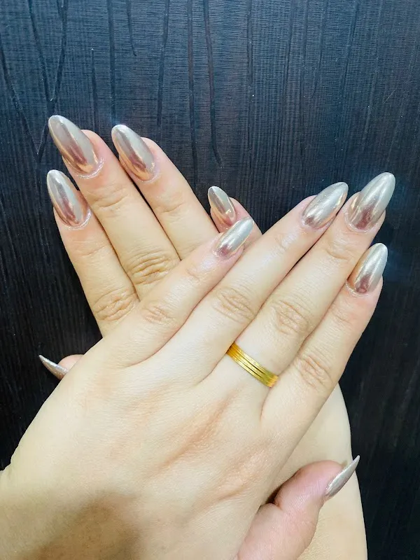BB Makeovers - Salon & Academy